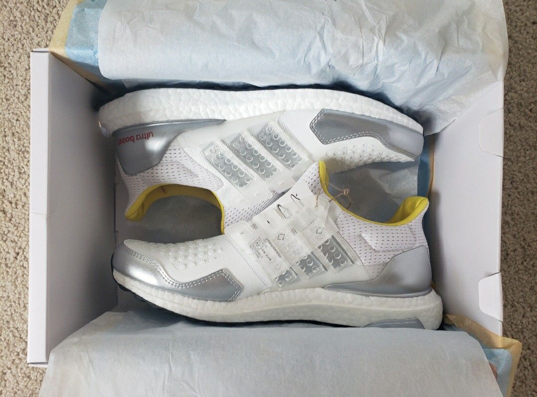 LEGO x Adidas Ultra Boost DNA "LEGO Plates" running shoes
