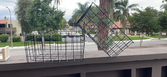 large black wire baskets 