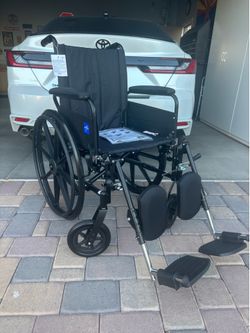 Medline Premium Lightweight Wheelchair