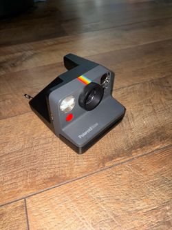 Polaroid Now Black Camera  [ONLY CAMERA]