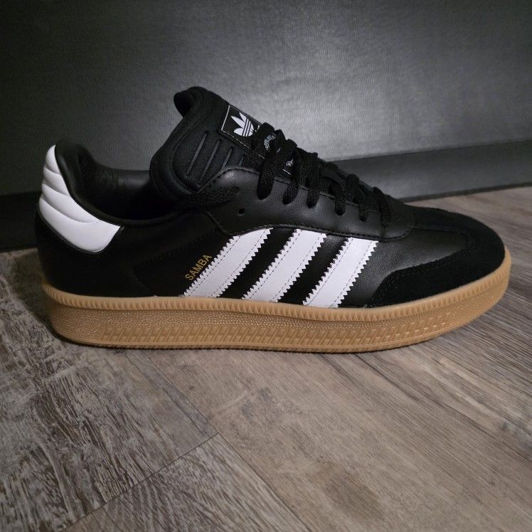 Adidas Samba XLG Sneakers 