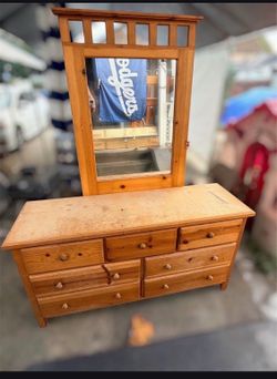 Dresser/vanity for sale real wood