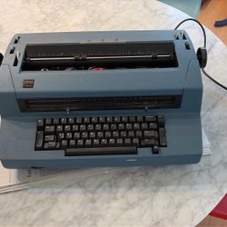 IBM Correcting Selectric III Typewriter