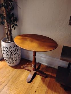 Lamp table