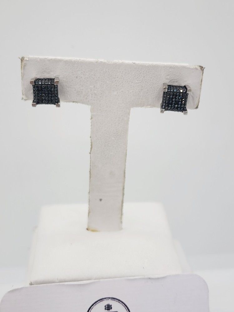 10k gold 1ctw blue diamond earrings