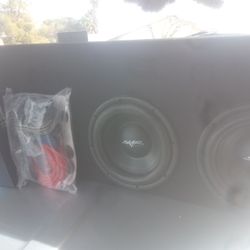 2 10" Skar Audio In Truck Box With 2000 Watt Amp 