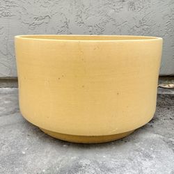 24.5” Diameter Vintage Gainey Planter Pot