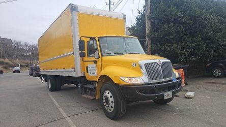 2018 International 4300