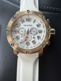 Tw Steel Watch/ Color, White, And Gold