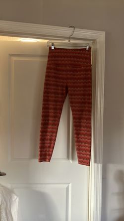 New without tag small shades of orange zigzag