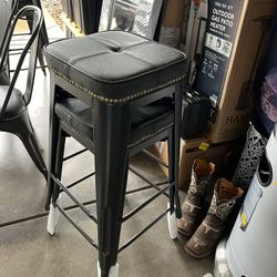 Set Of Tall Barstools 