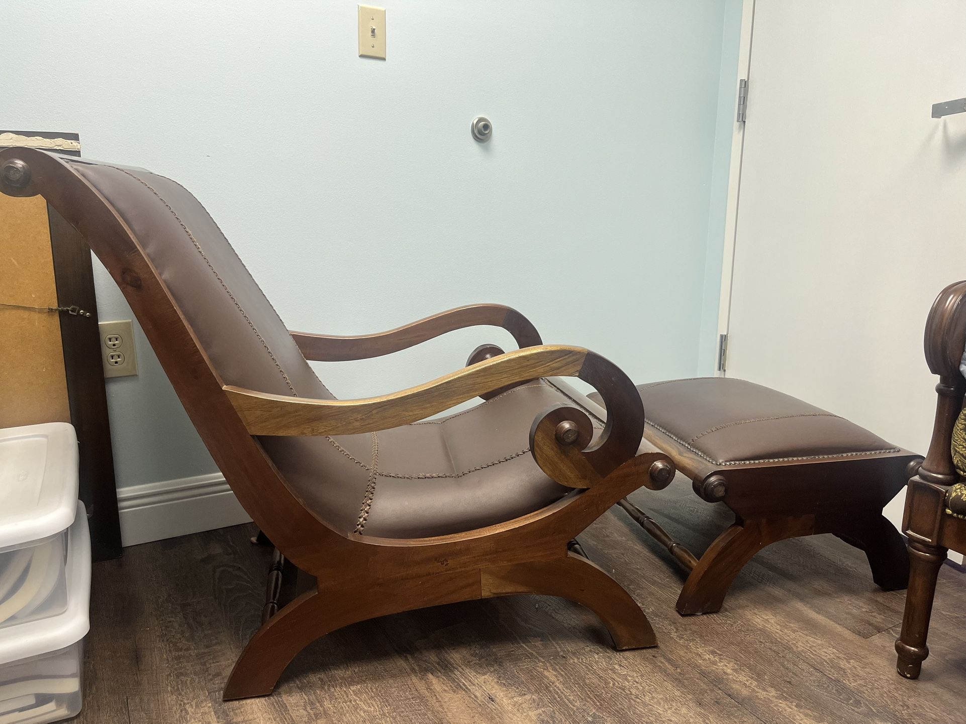Leather Lounge Chair And Ottoman