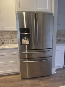 Samsung Refrigerator 