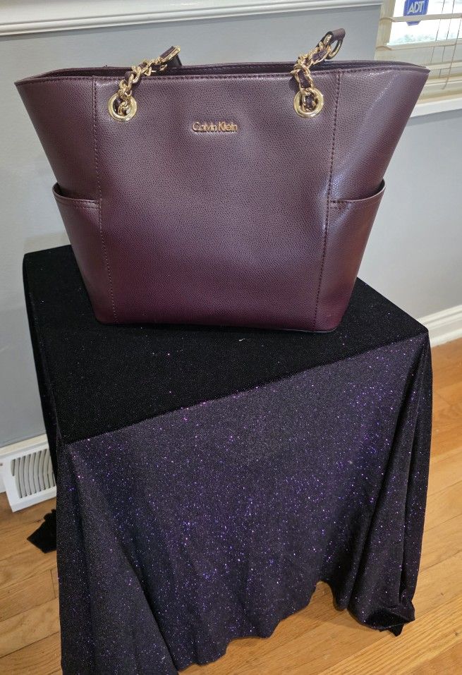Brand New Calvin Klein Purse – Burgundy