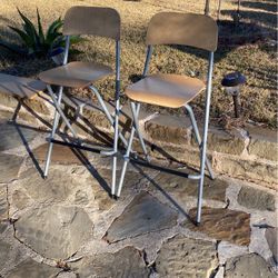 2 Bar Stools $25