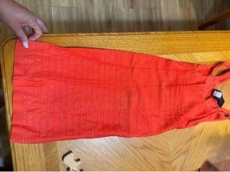Bebe dress