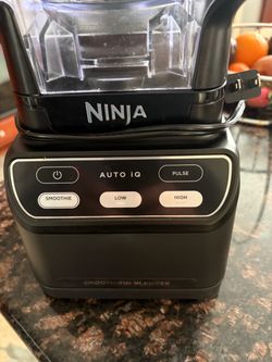 Ninja SmoothieIQ Auto iQ Blender