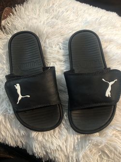 Boys puma slides