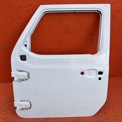 2018 - 2024 Jeep Wrangler JL Gladiator Left Driver Side Front Door Shell OEM