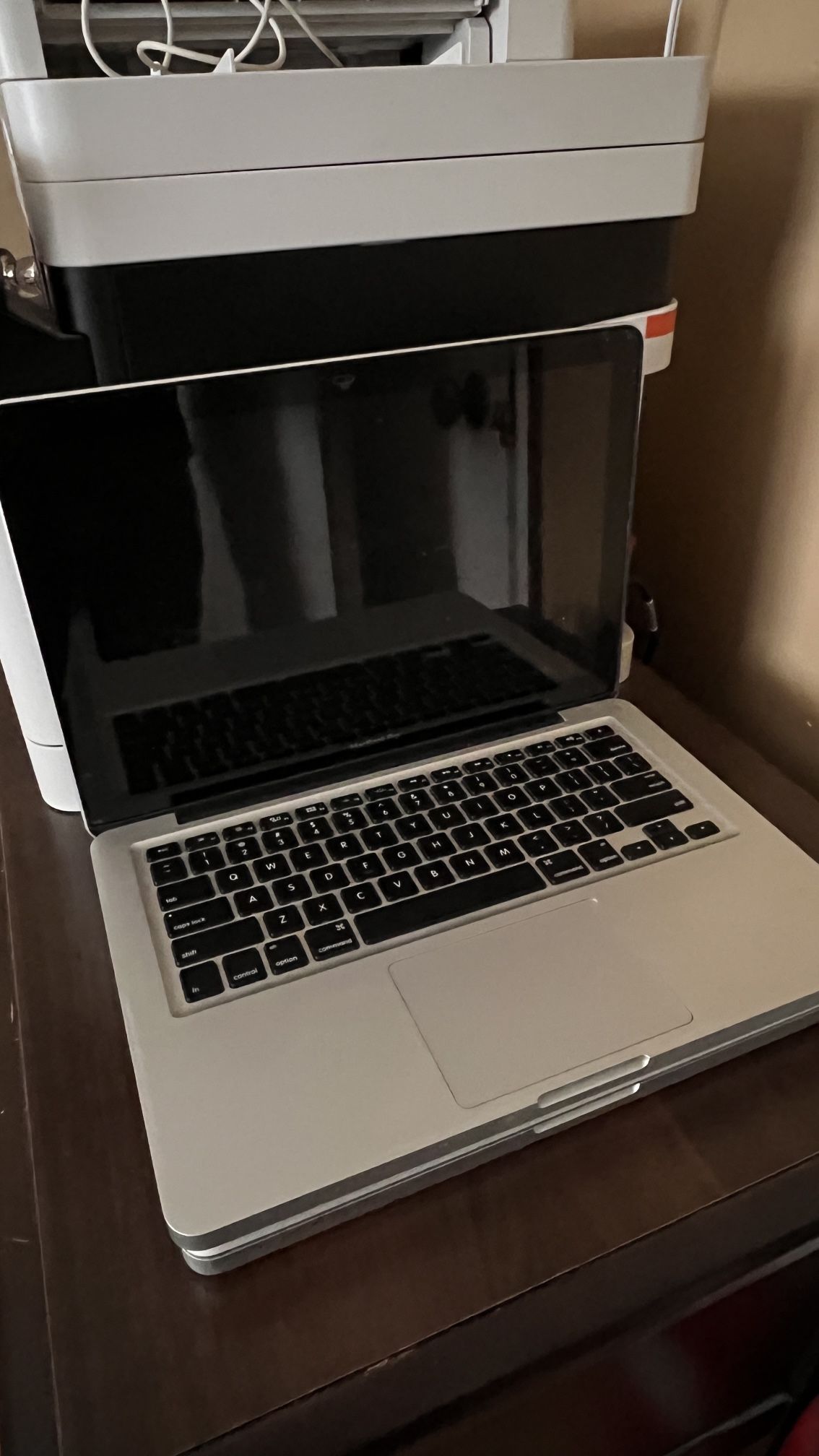 2 Mac Book Pro’s