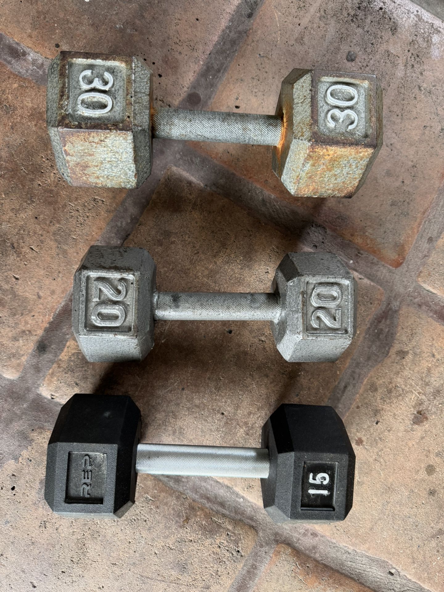 Dumbbells Single 15-20-30