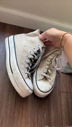 Platform converse