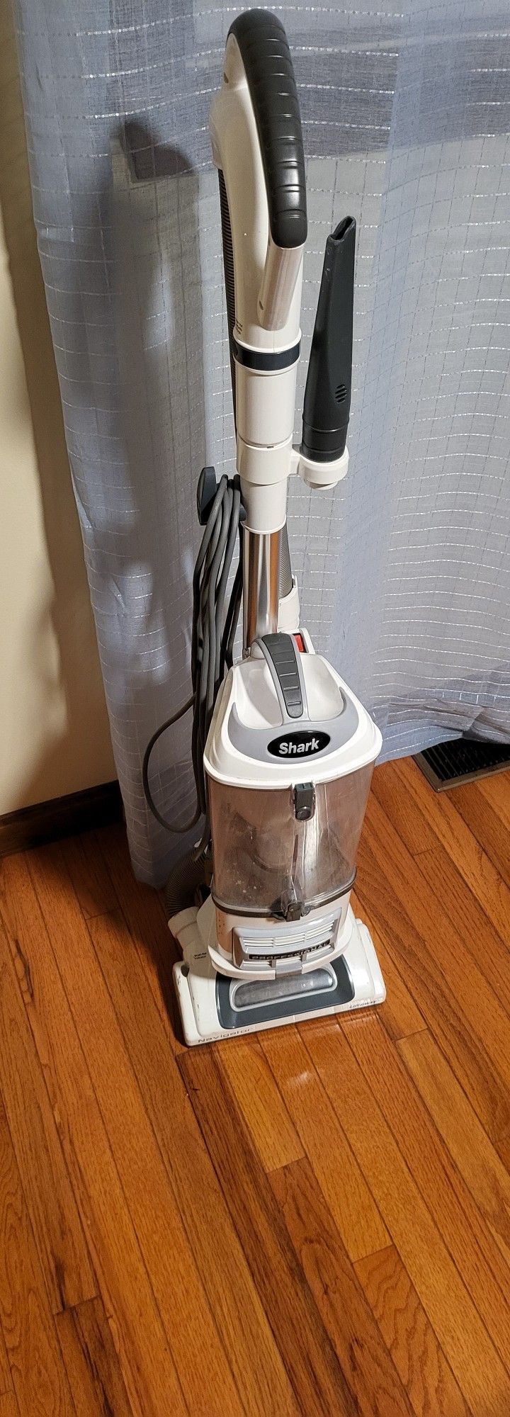 Shark navigator lift away vacuum.