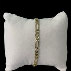 14kt Yellow Gold Figaro Link Bracelet