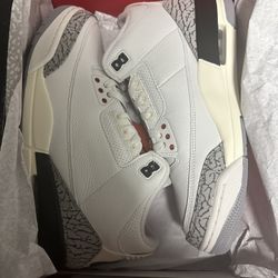 Air Jordan 3 “Re-Imagined” Size 9 