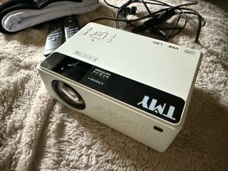 TMY 1080P Full HD Portable Mini Projector