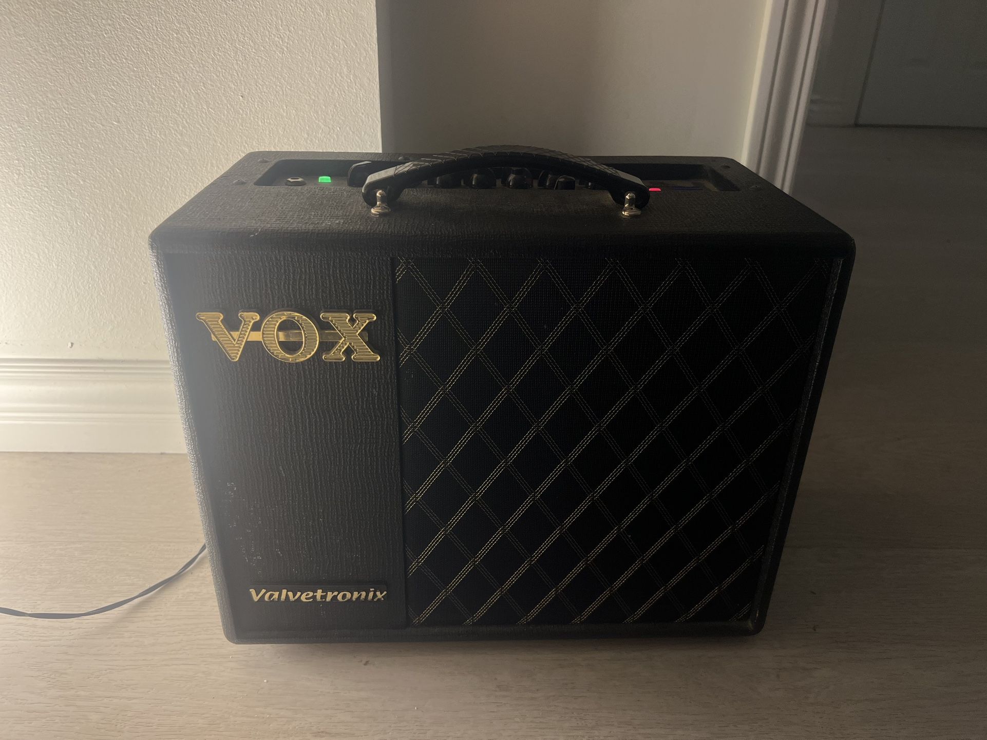 VOX Valetronix AMP