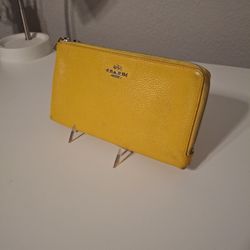 Coach Wristlet Wallet