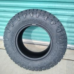 285/70/17 1 New Tire Only 1 Tire
