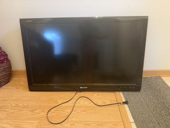 Sharp Aquos 39 In