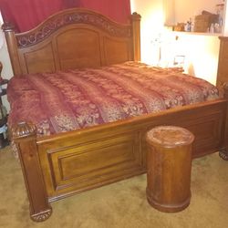 King Size Bed Side Table And Dresser