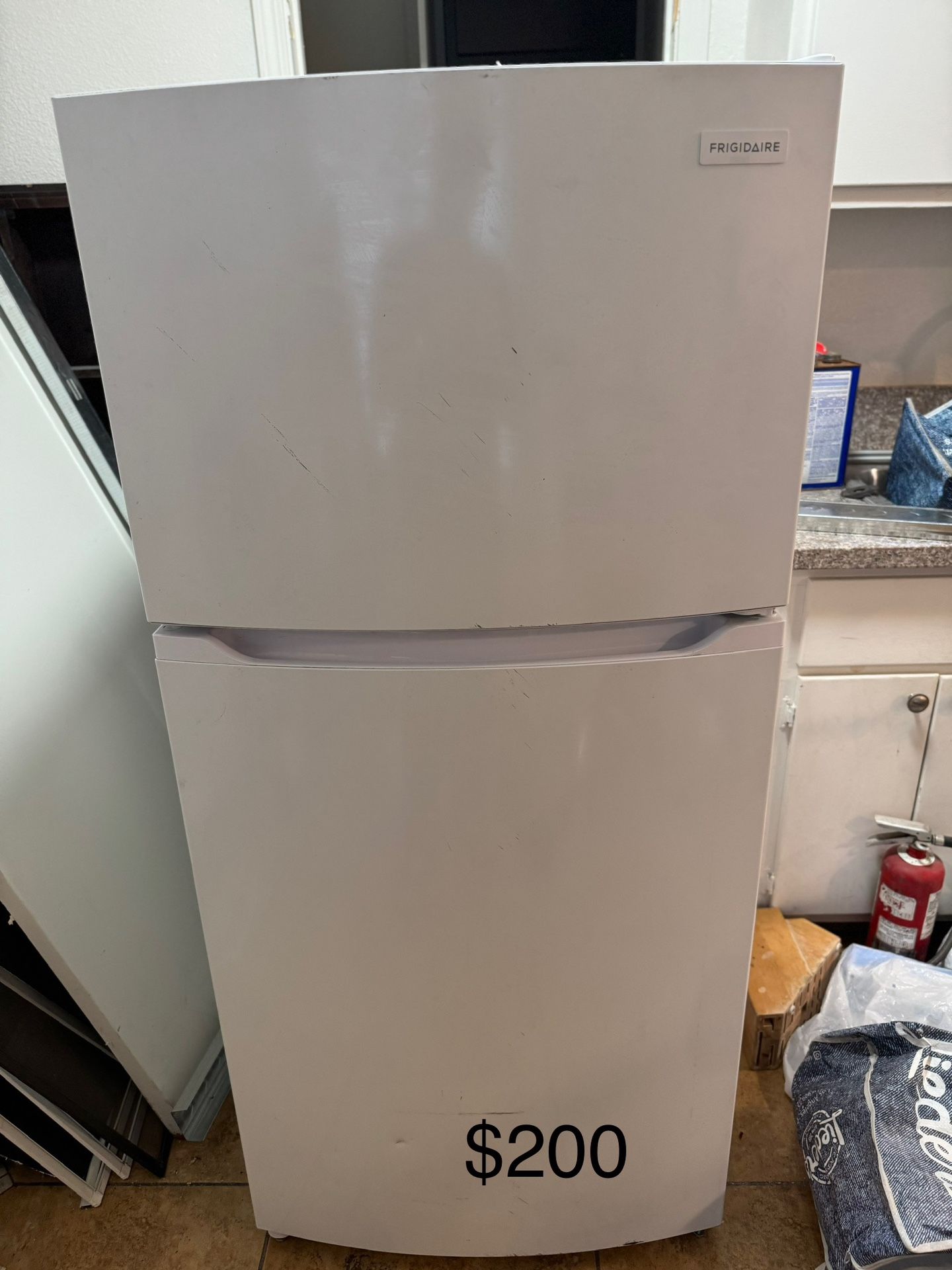 Refrigerator