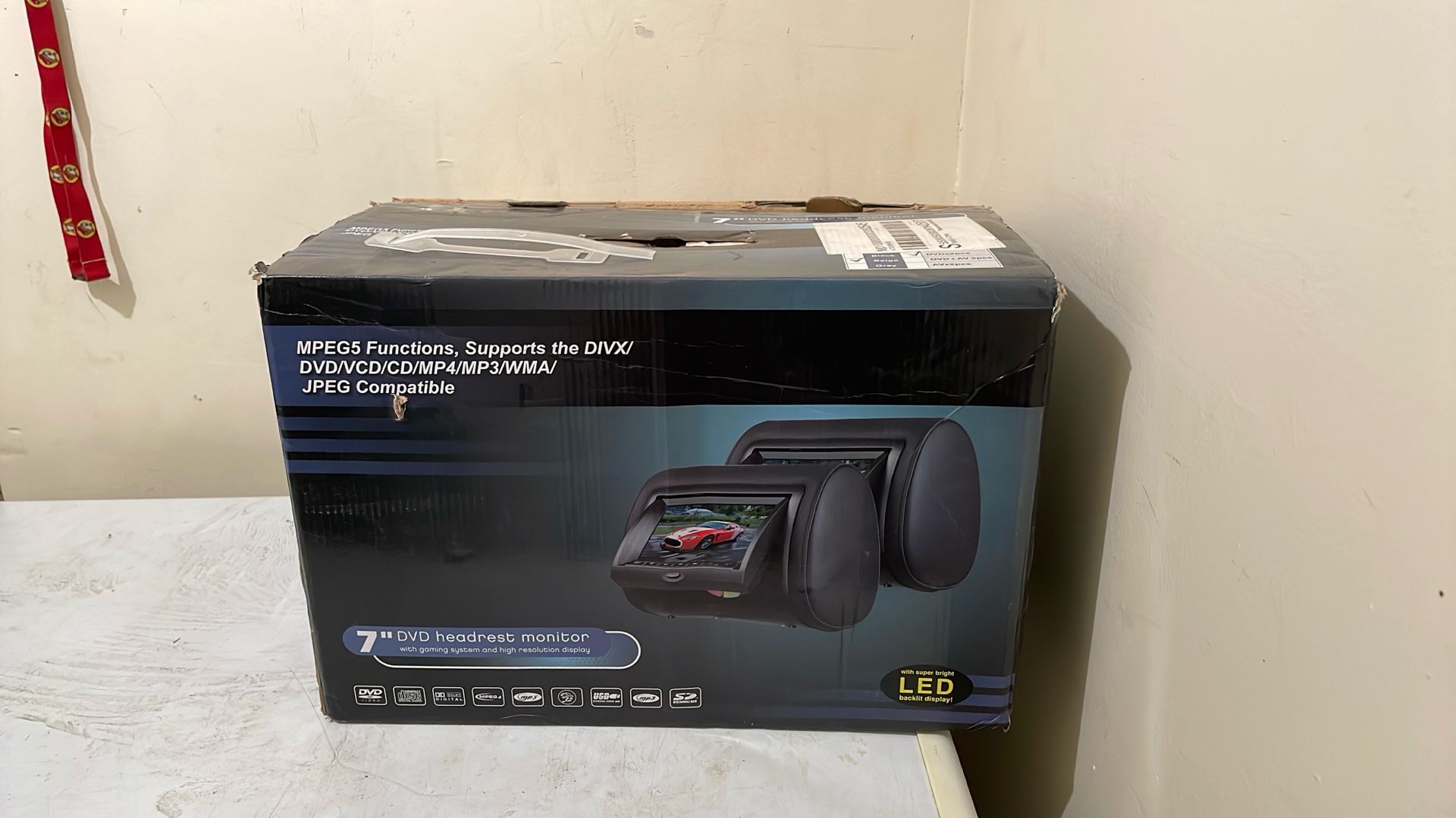 DVD 7” Headrest Monitor