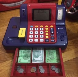 Kids cashier comes with money works perfectly no pets or dogs smoke free home