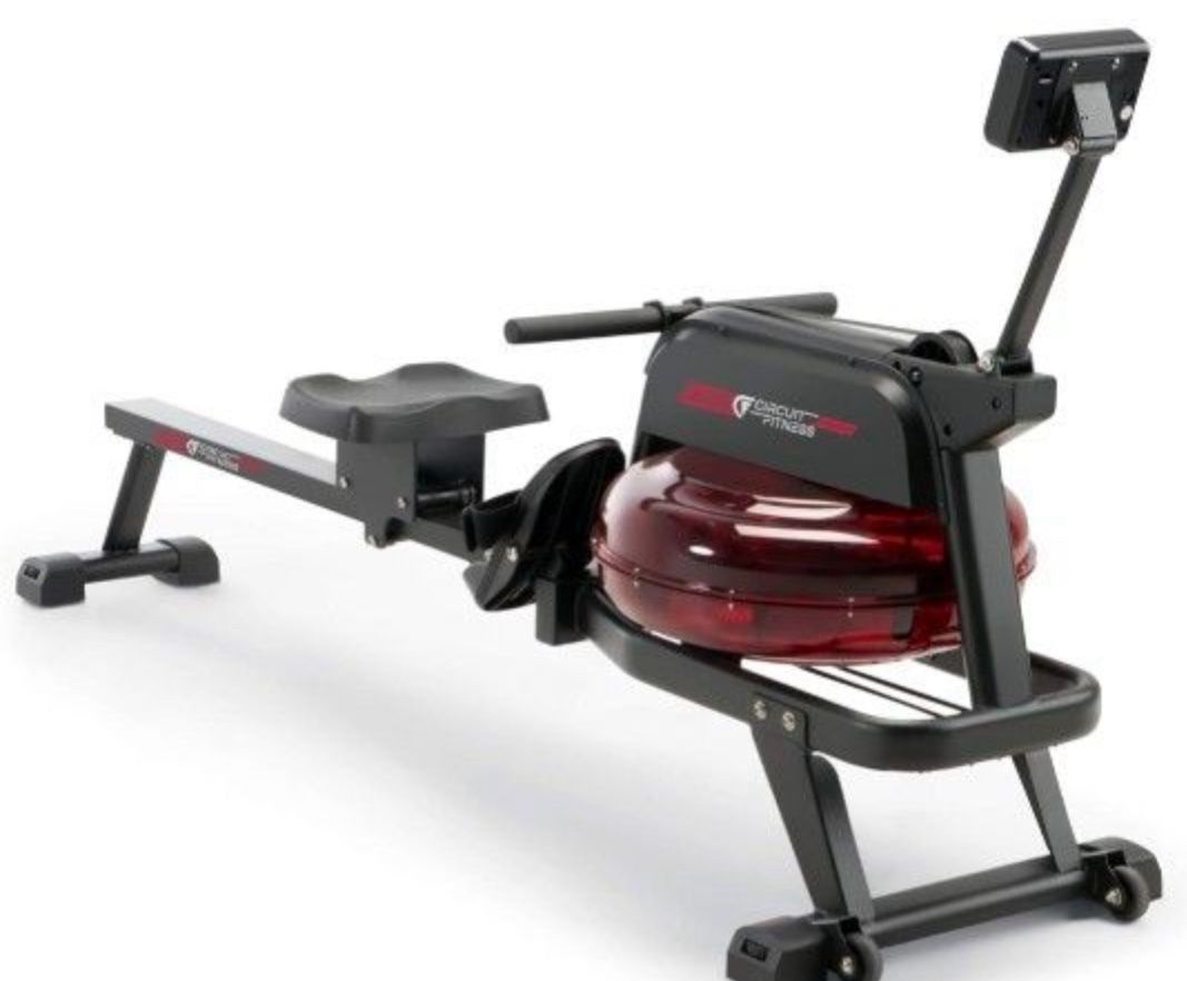 Circuit fitness water rowing machine like new amazing condition