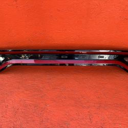 2019 - 2023 DODGE CHARGER TRUNK LID CENTER TAILLIGHT TAIL LIGHT LAMP OEM