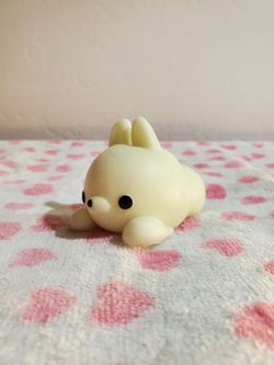 Kawaii Bunny Mochi Squishy