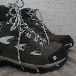 Hi-Tec Women's Size 9.5M Grey Green Leather Dri-Tec Waterproof Hiking Boots