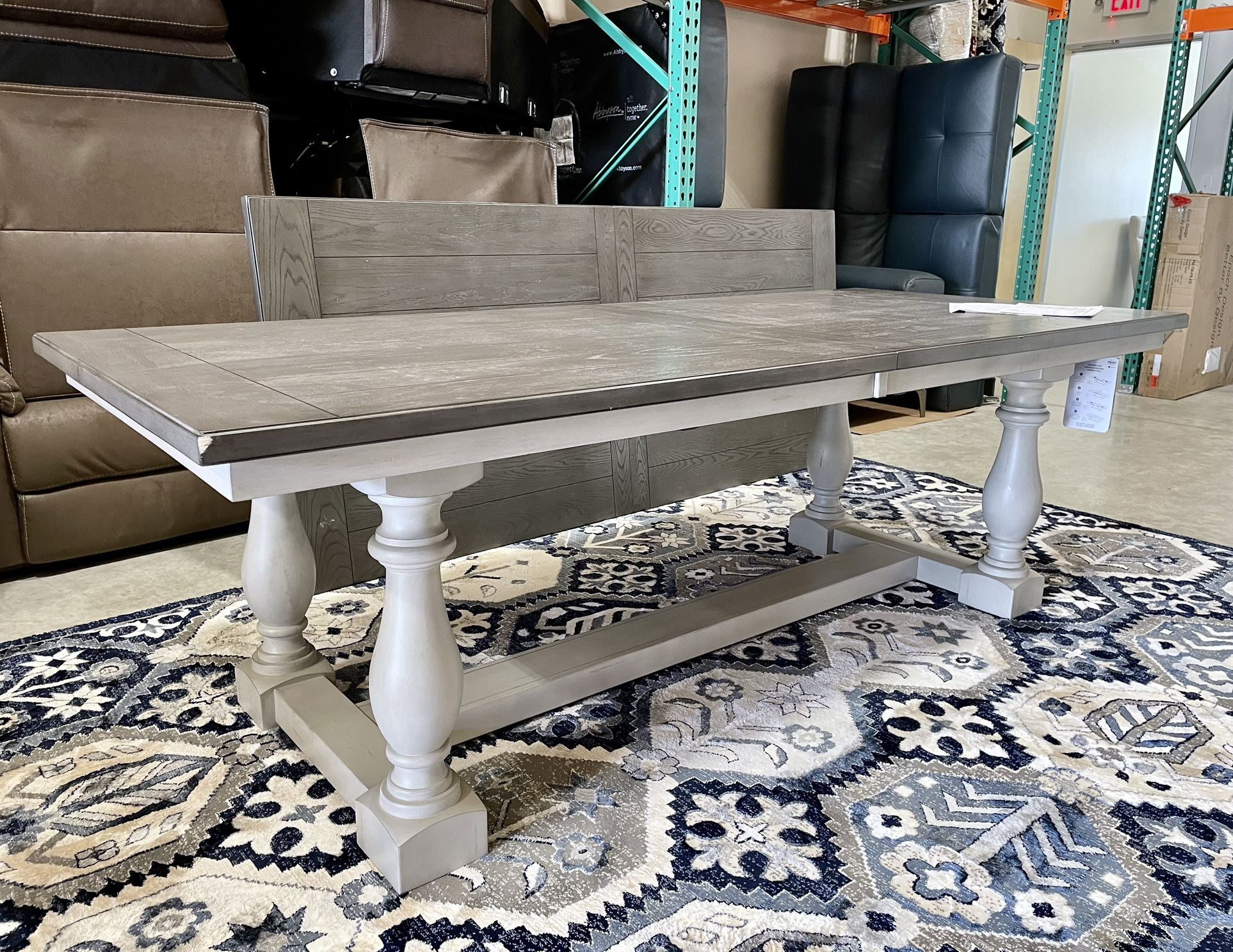 WAREHOUSE CLEARANCE | Landry 110” Extending Dining Table, Gray