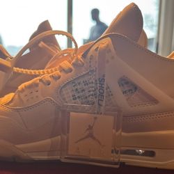 Jordan 4 Retro Off-white Sail