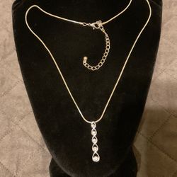 18”-22” SilverTone Necklace And Pendant With Rhinestones 