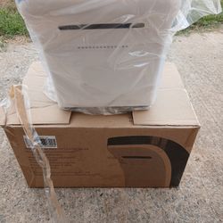 Metaverse FootZone Automatic Foot Dryer