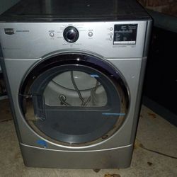 Maytag Dryer Machine 