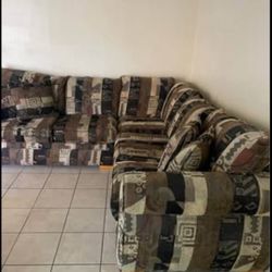 Sectional/sleeper sofa