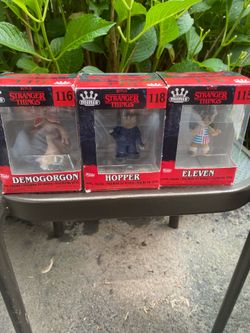 Stranger Things ( Bundle )
