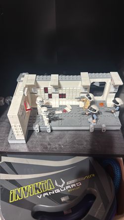 LEGO TANTIVE IV BUILT SET
